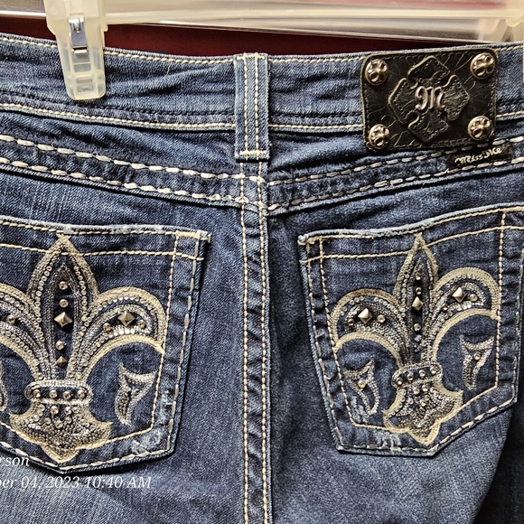 Miss Me Jeans - Picture 7 of 12